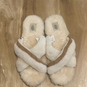 Ugg Abela Slippers Women’s Size 10